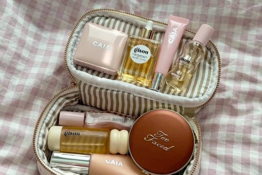 Amazon vs Alibaba Cosmetic Bags — Toiletry bag and cosmetic pouch specification