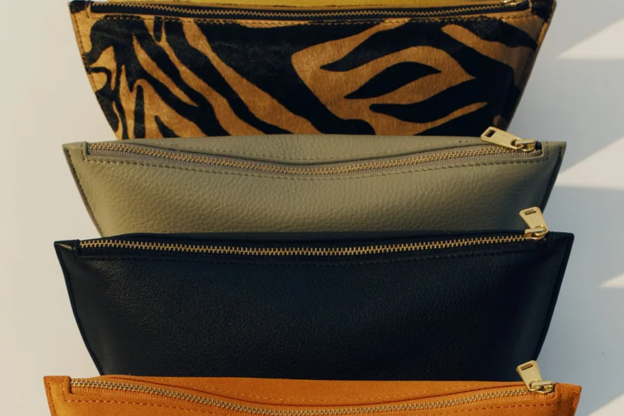 Dental & Medical Cosmetic Bags — Bulk cosmetic bag production detail