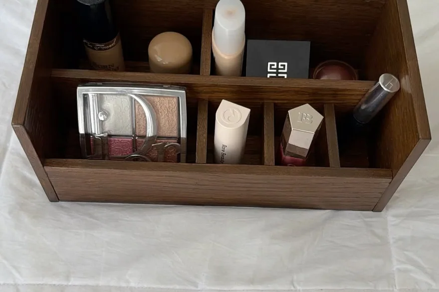DTC Cosmetic Bag Brands — Custom logo cosmetic bag sample