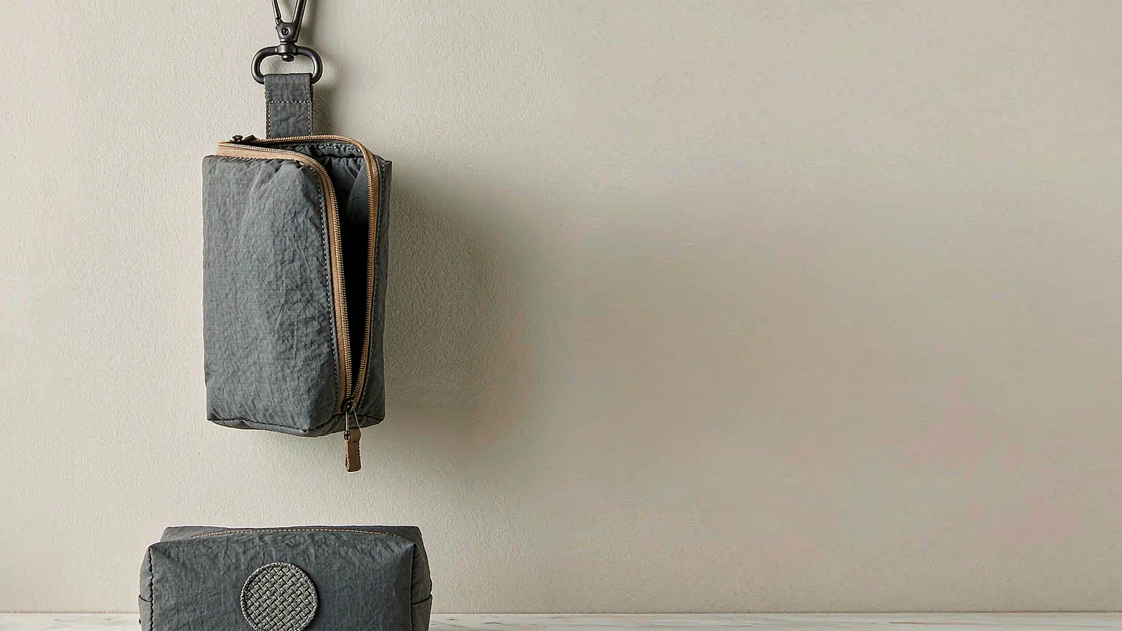 hanging toiletry bag, hanging makeup organizer, roll up toiletry bag