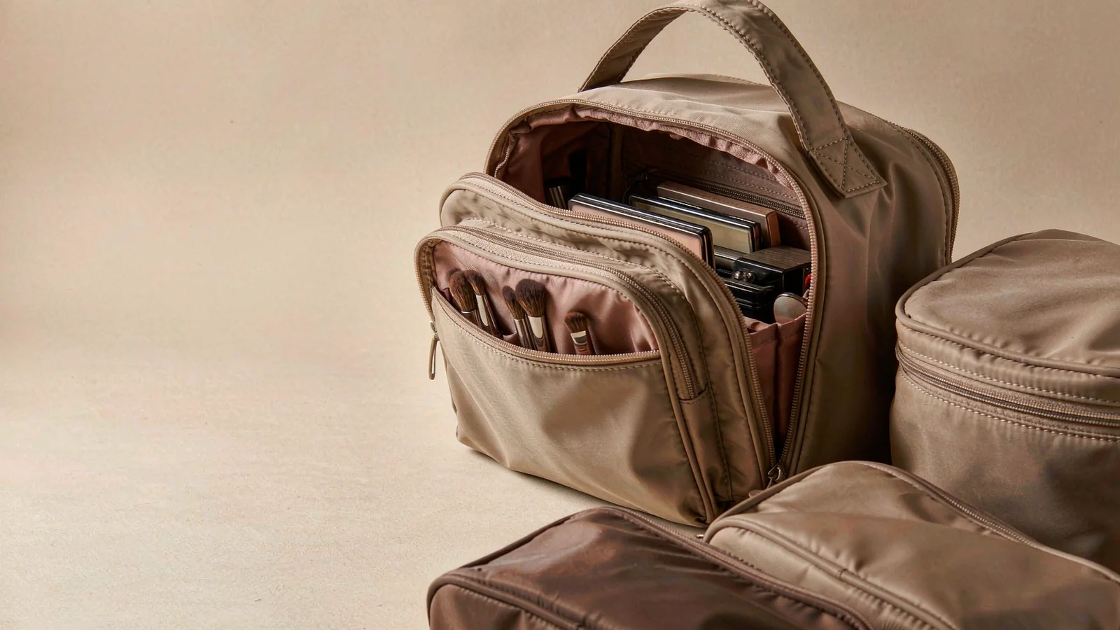 makeup bag, best makeup bag, makeup organizer bag