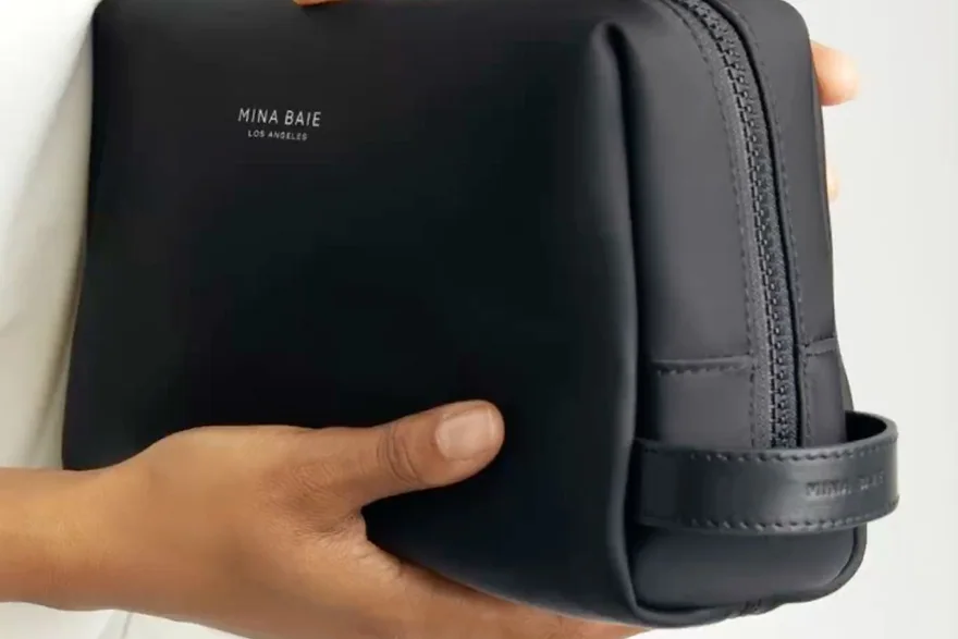 Wedding Favor Cosmetic Bags — Beauty bag material and construction detail